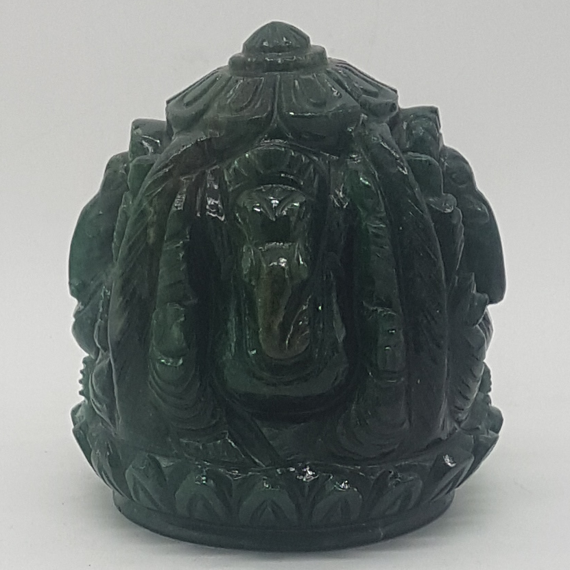 8300ct mixed green aventurine