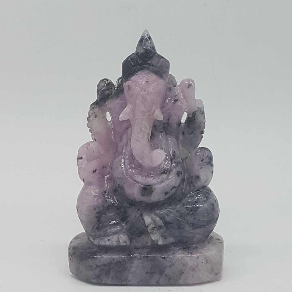 1500ct mixed pink rose-quartz