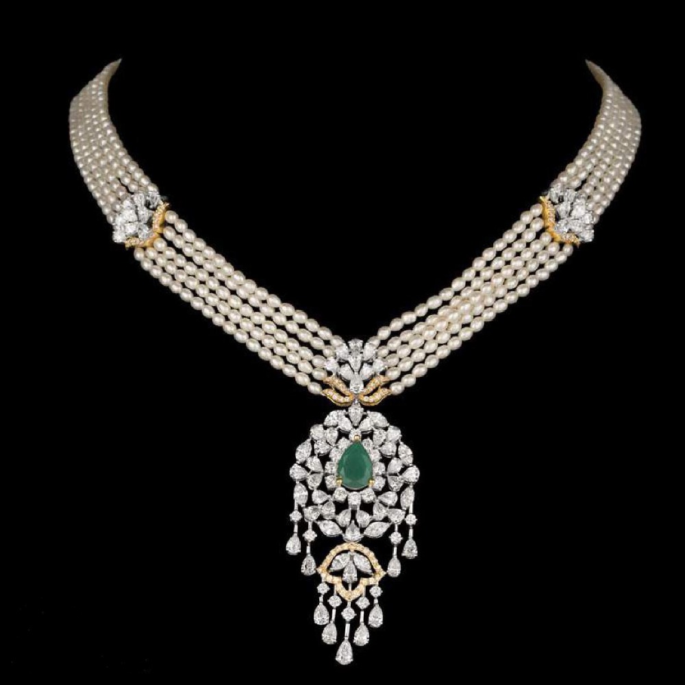 Diamonds and Emeralds Pendent JSJ0186