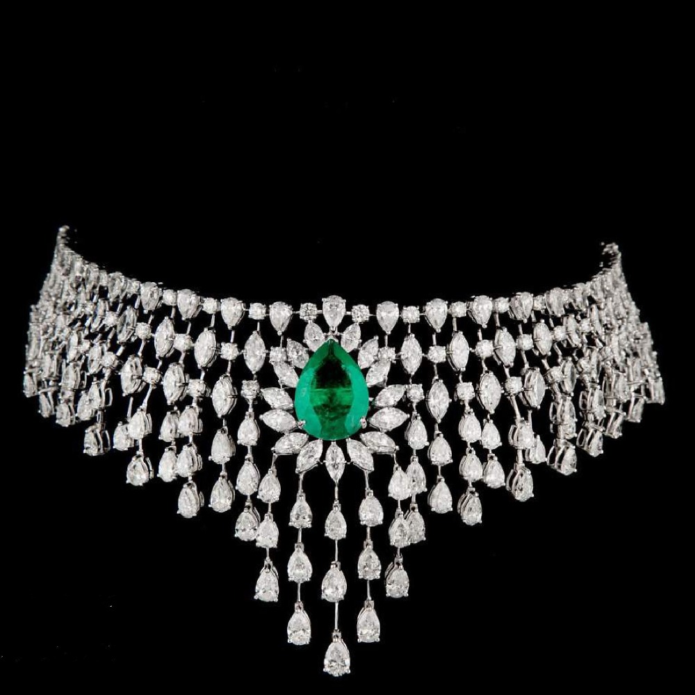 Diamonds and Emeralds Choker JSJ0090