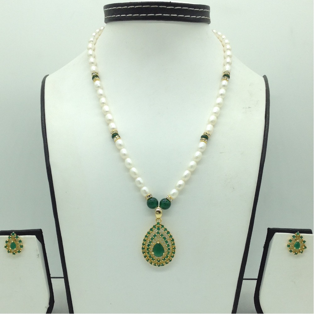 Green cz pendent set with 1 line oval pearls mala jps0676