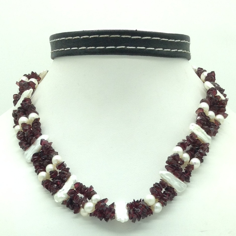 Freshwater white baroqur pearls and garnets necklace jpm0453