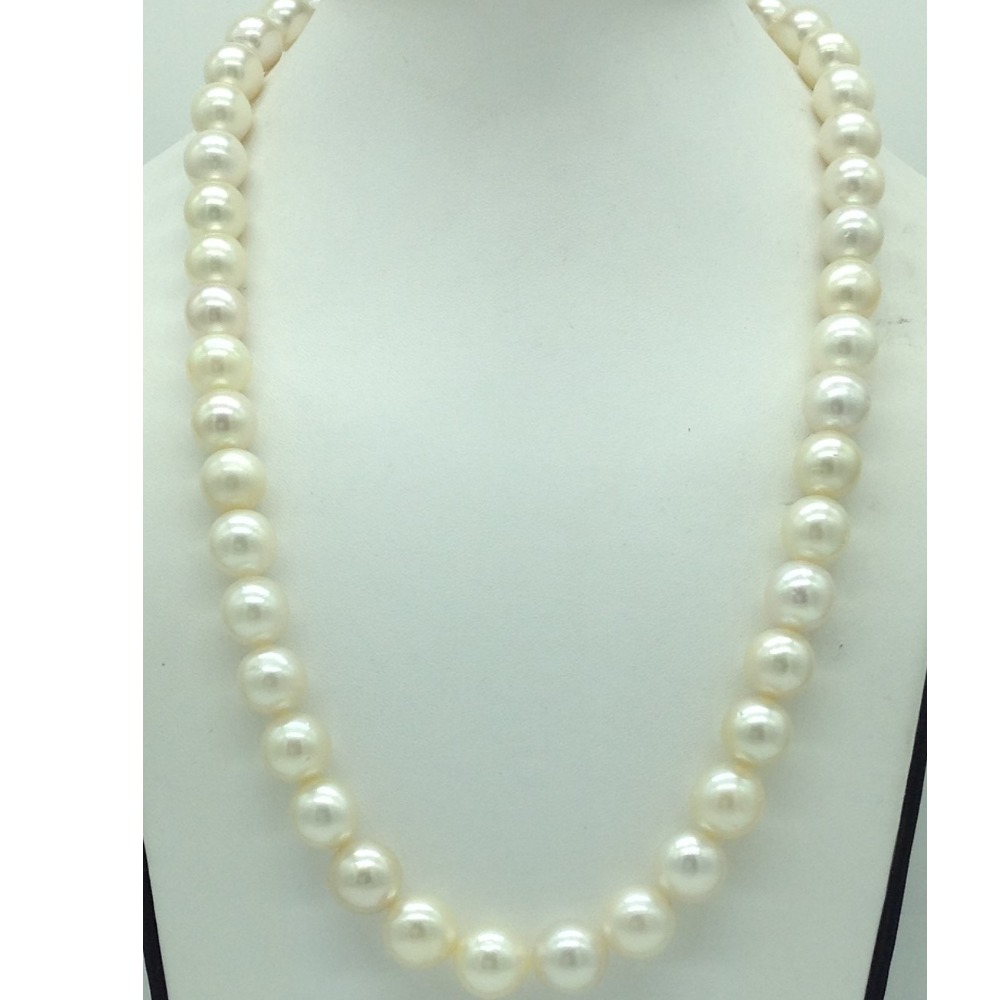 White Round South Sea Pearls Strand JPM0411