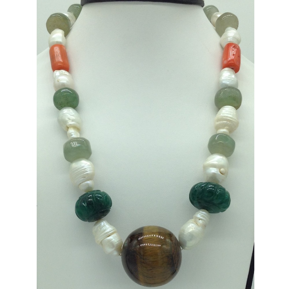 White Oval Baroque Pearls With Semi Beeds Necklace JPM0389
