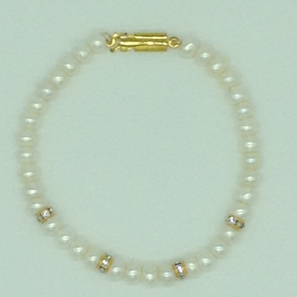 White Flat Pearls With CZ Chakri 1 Layers Bracelet JBG0125