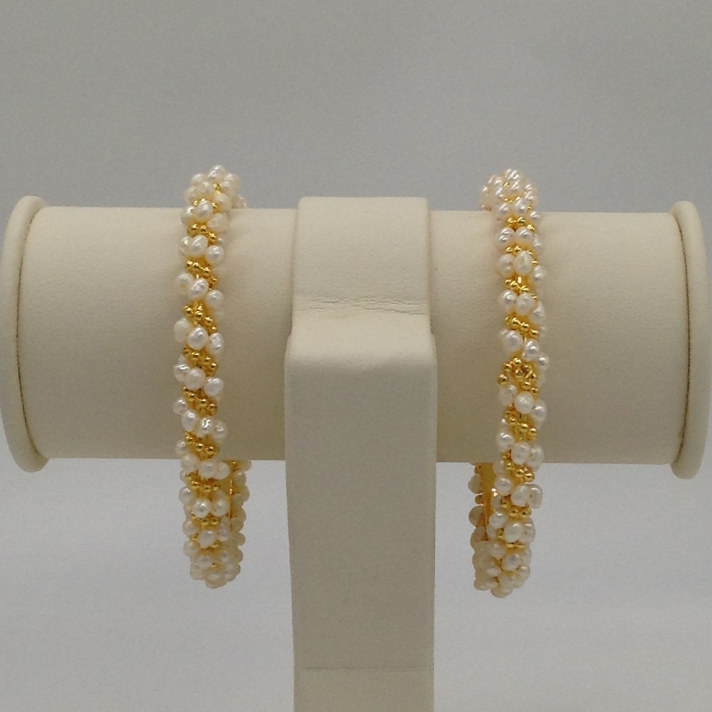 White flat pearls baldar bangles jbg0069
