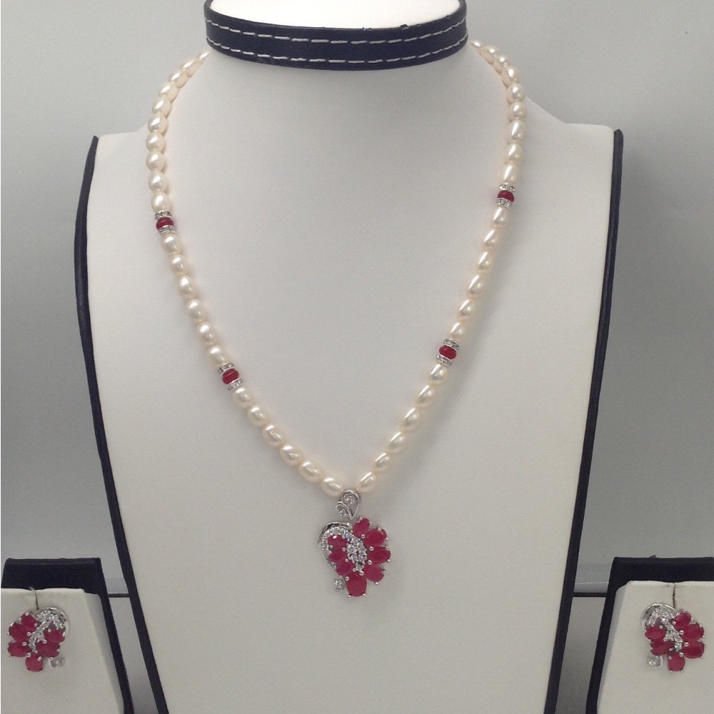 White,red cz pendent set with oval pearls mala jps0126
