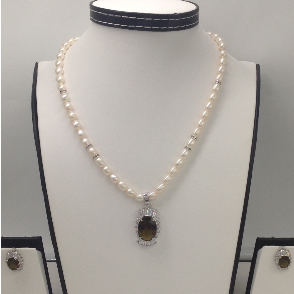 White,parrot green cz pendent set with oval pearls jps0124
