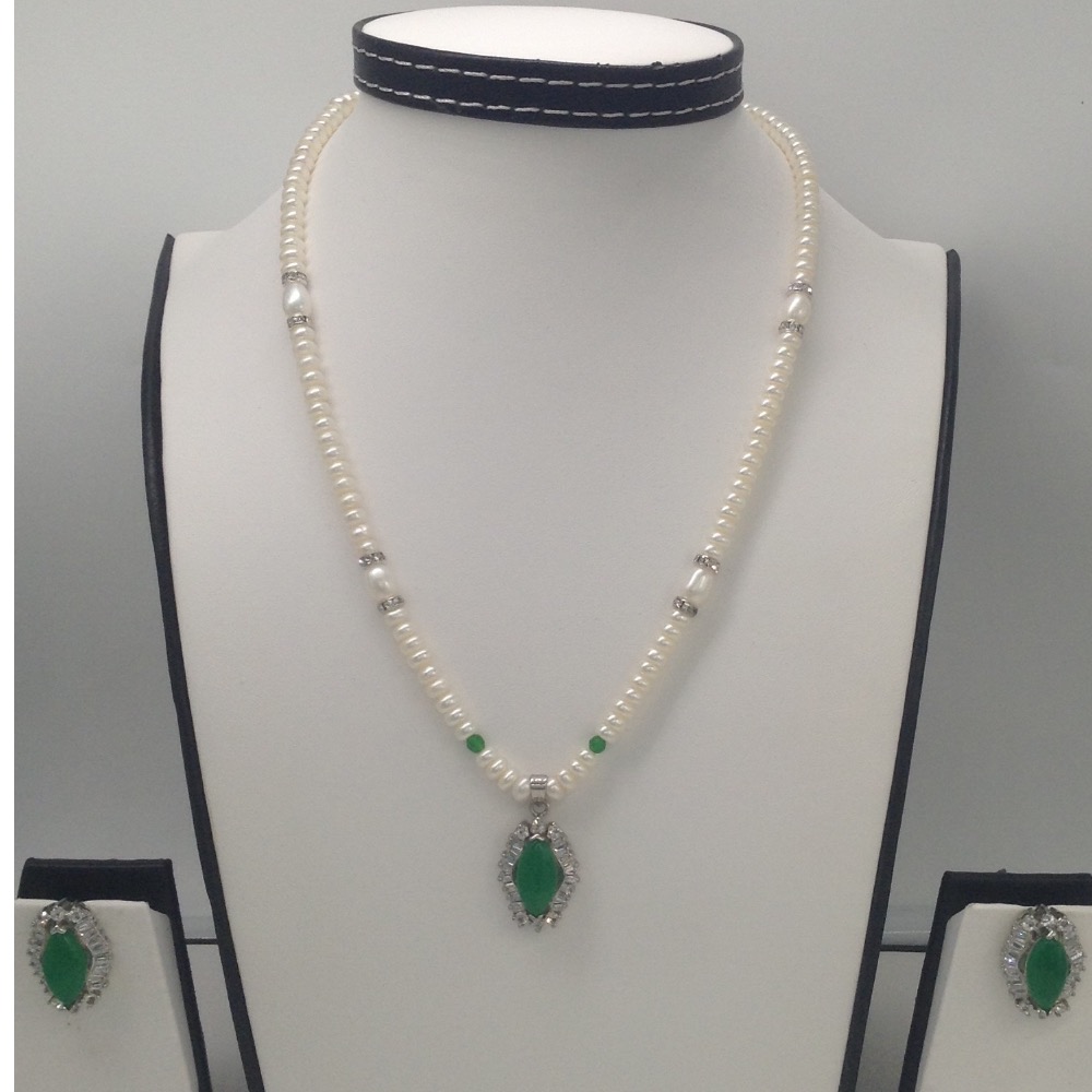 White cz,green jade pendent set with flat pearls jps0120