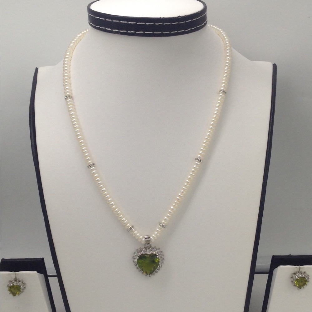 White,parrot green cz pendent set with flat pearls jps0104