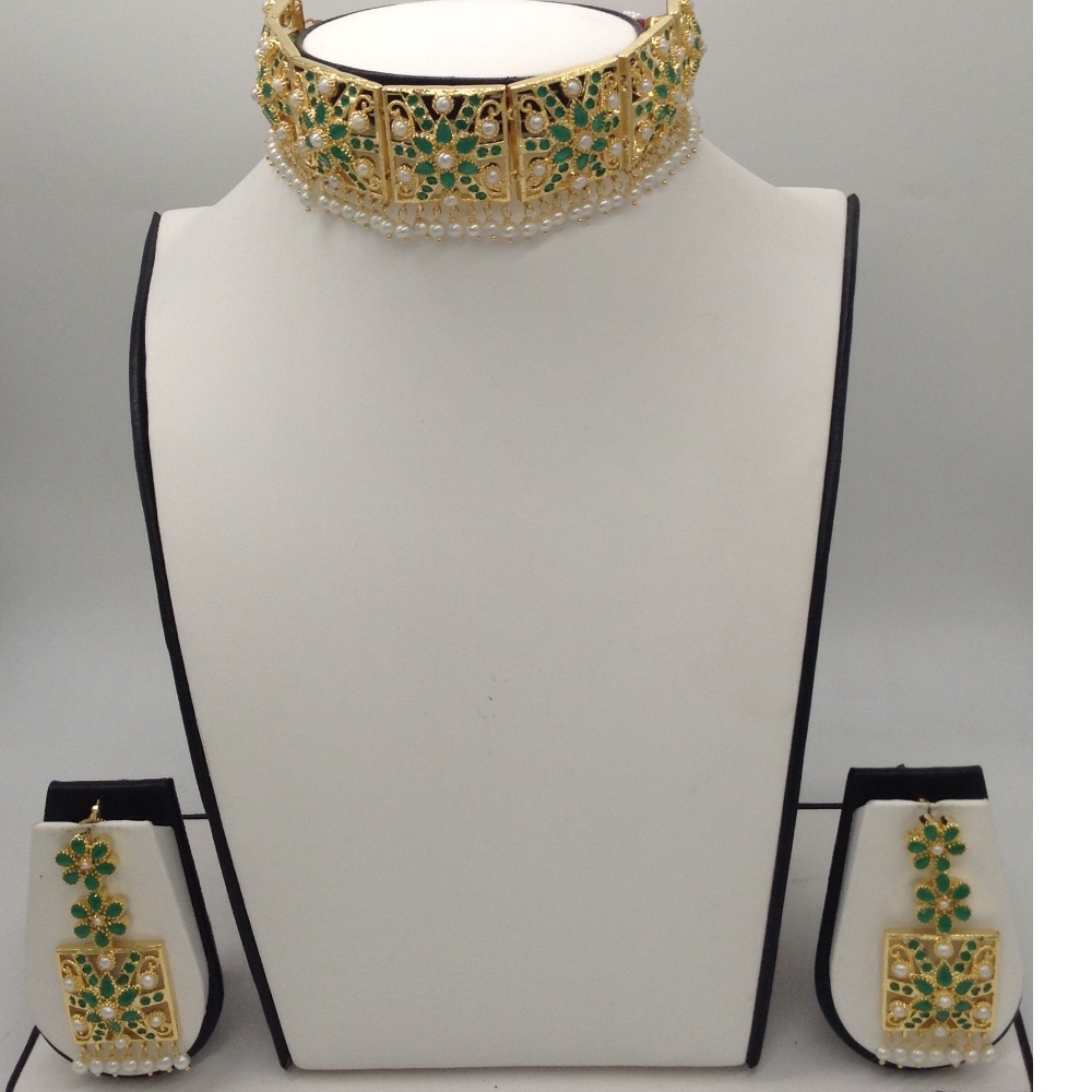 Emeralds And White Pearls Laccha Necklace Set JNC0034