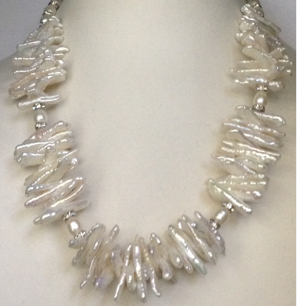 Freshwater white kaadi baroque and oval pearls mala JPM0130