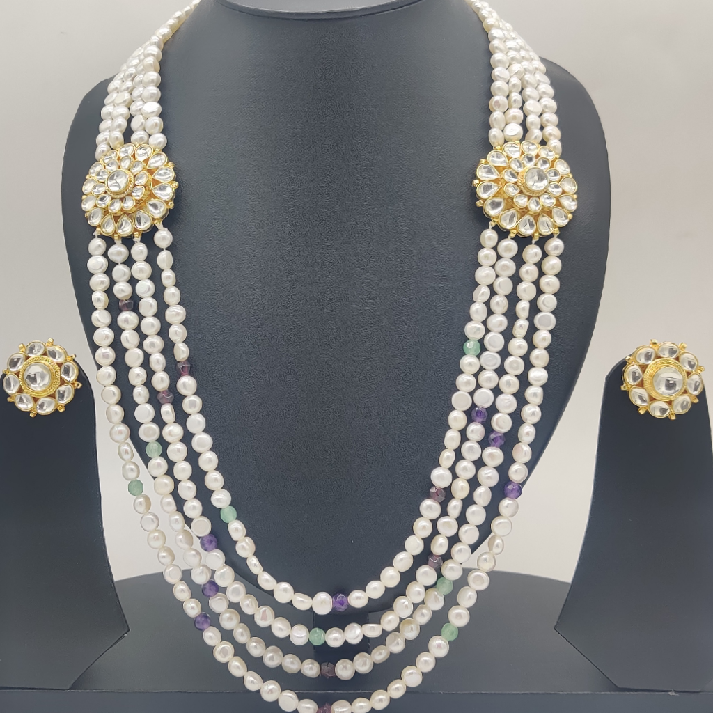 White  Kundan Broach Set With 4 Layers Pearls JPS1010