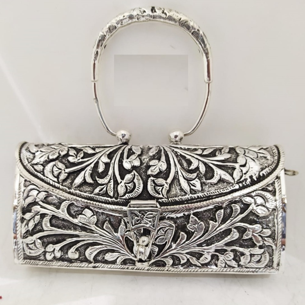 Maanniya pure silver shoulder bag with stylish handle