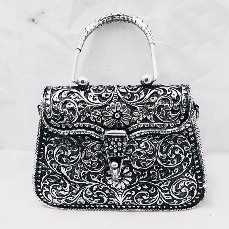 925 pure silver ladies purse with handle in Deep Carving PO-164-04