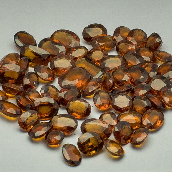145.790ct oval brown hessonite-gomed