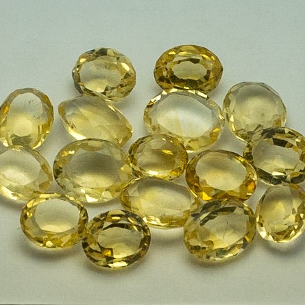 33.895ct oval yellow topaz