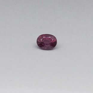 2.240ct oval red ruby-manek