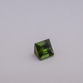 4.010ct square green tourmaline