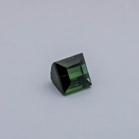 4.165ct square green tourmaline