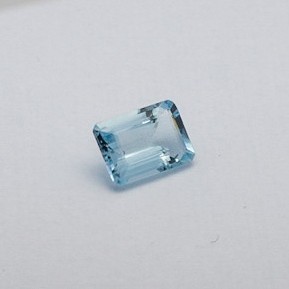 5.125ct radiant sky-blue aquamarine