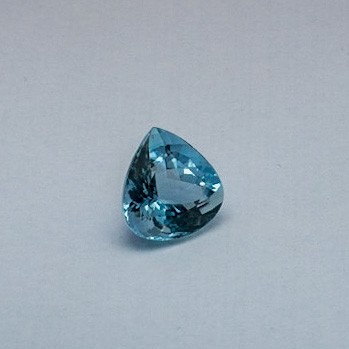 7.410ct pear sky-blue aquamarine