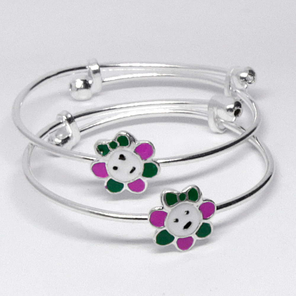 BABY BANGLE