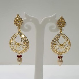 18k Gold light weight Designer Earings