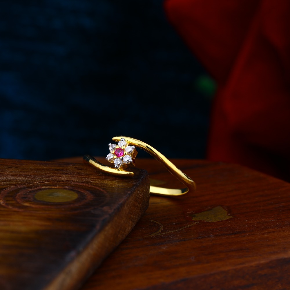 SEVEN STONE EYE LADIES CASTING RING