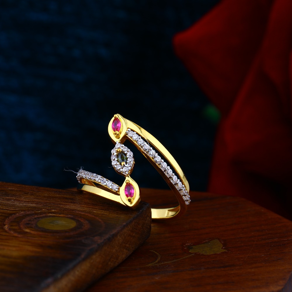 THREE EYES CASTING LADIES RING