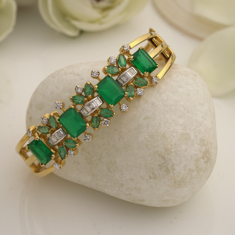 18kt emerald greeny bracelet