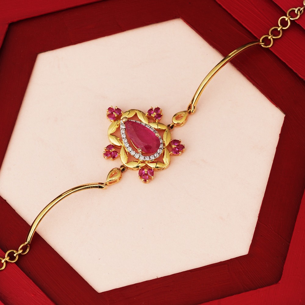 18KT fancy bracelet