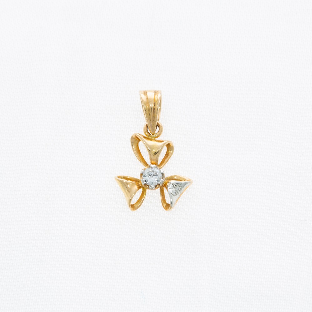 Floral 18kt Rose Gold Pendant