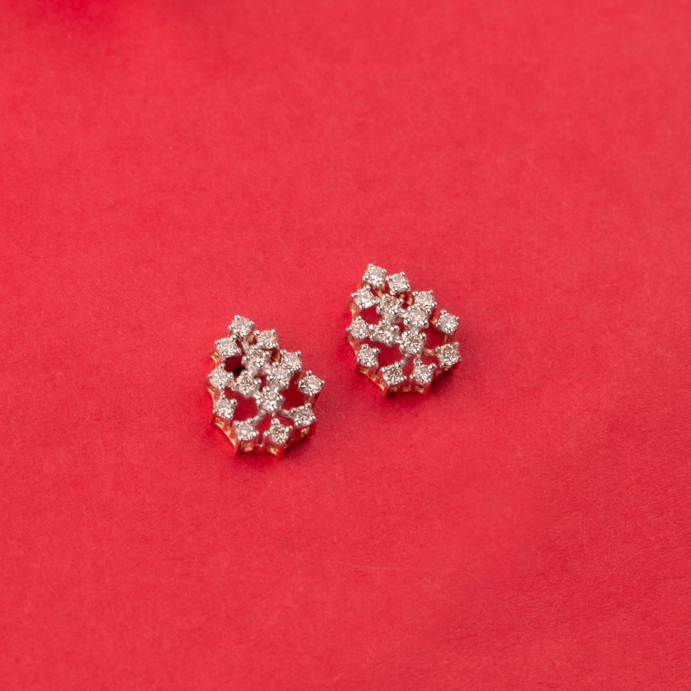 Mesmerizing 14ct diamond studs