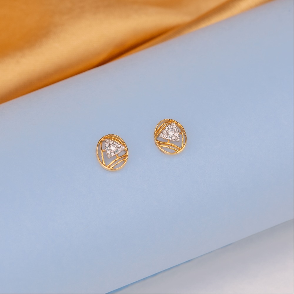 Elegant 18kt diamond studs