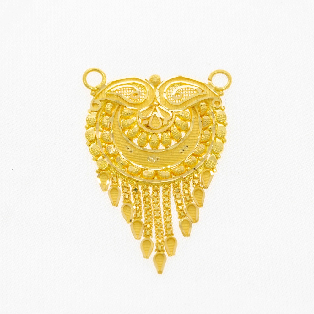 Enchanting Calcutti Mangalsutra Pendant