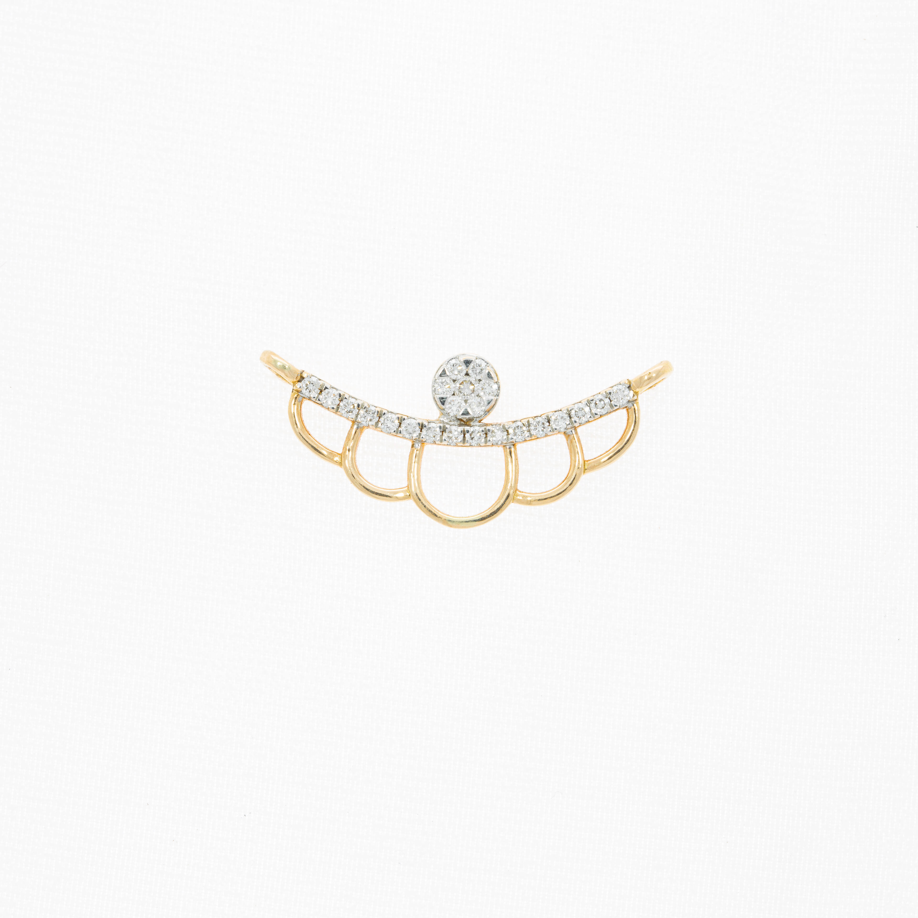 Mangalsutra Pendant In Diamonds With Scalups Design