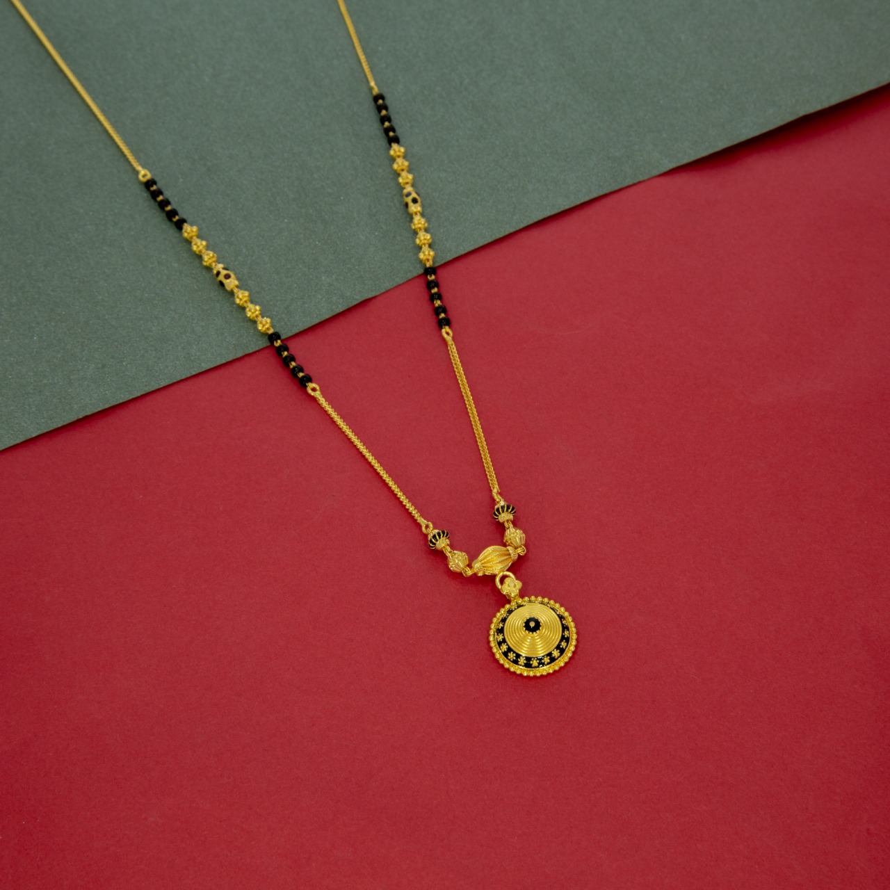 Dazzling 22kt Gold Mangalsutra