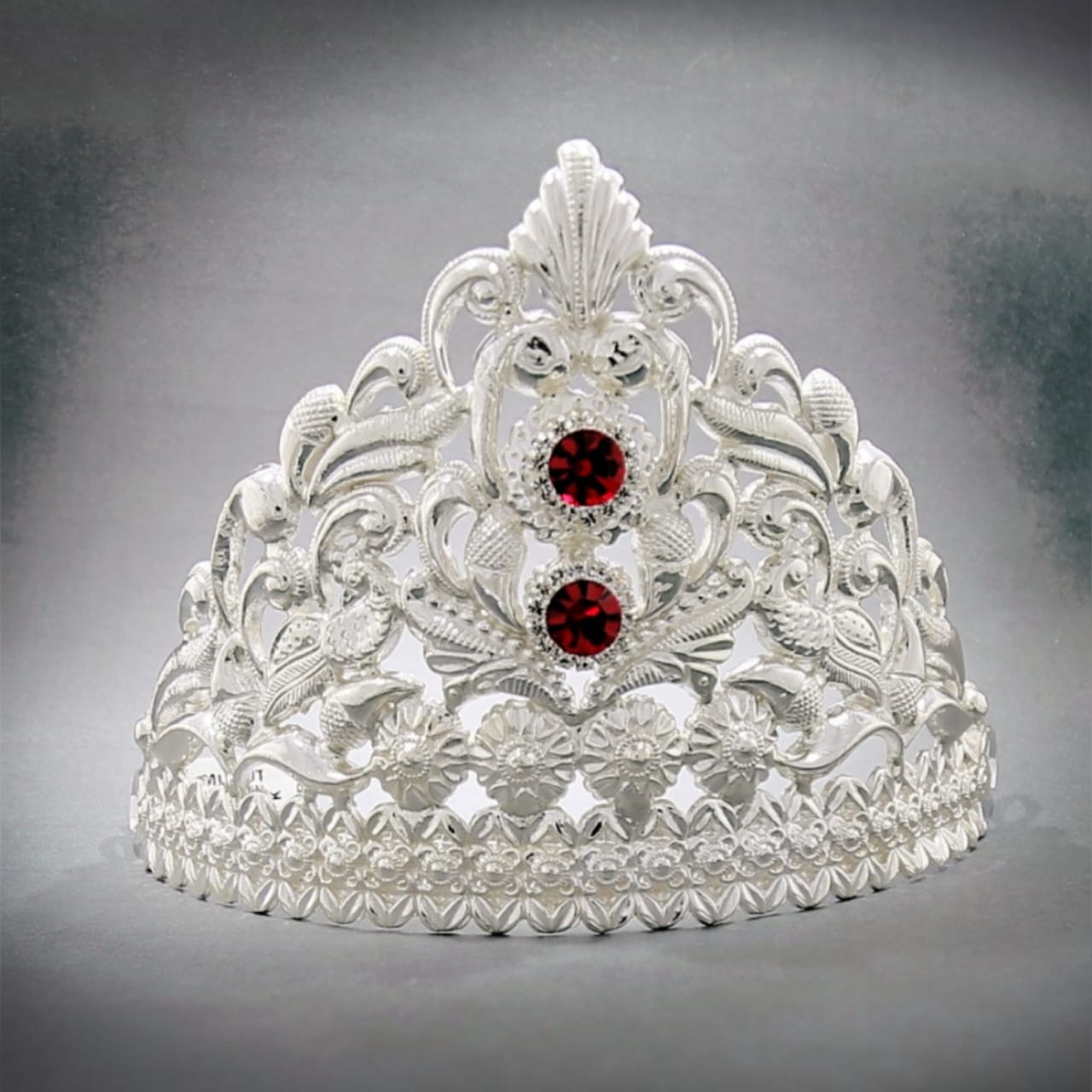 Captivating Silver Mukut Design