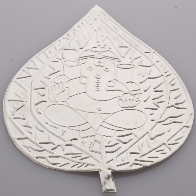 Silver paan leaf