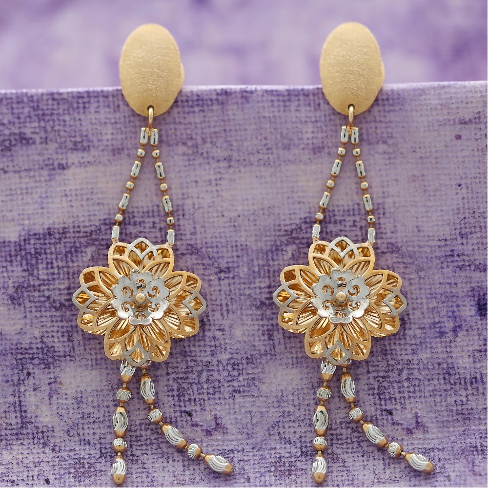 Flowering Rose Gold Earrings For Wedding In 18kt