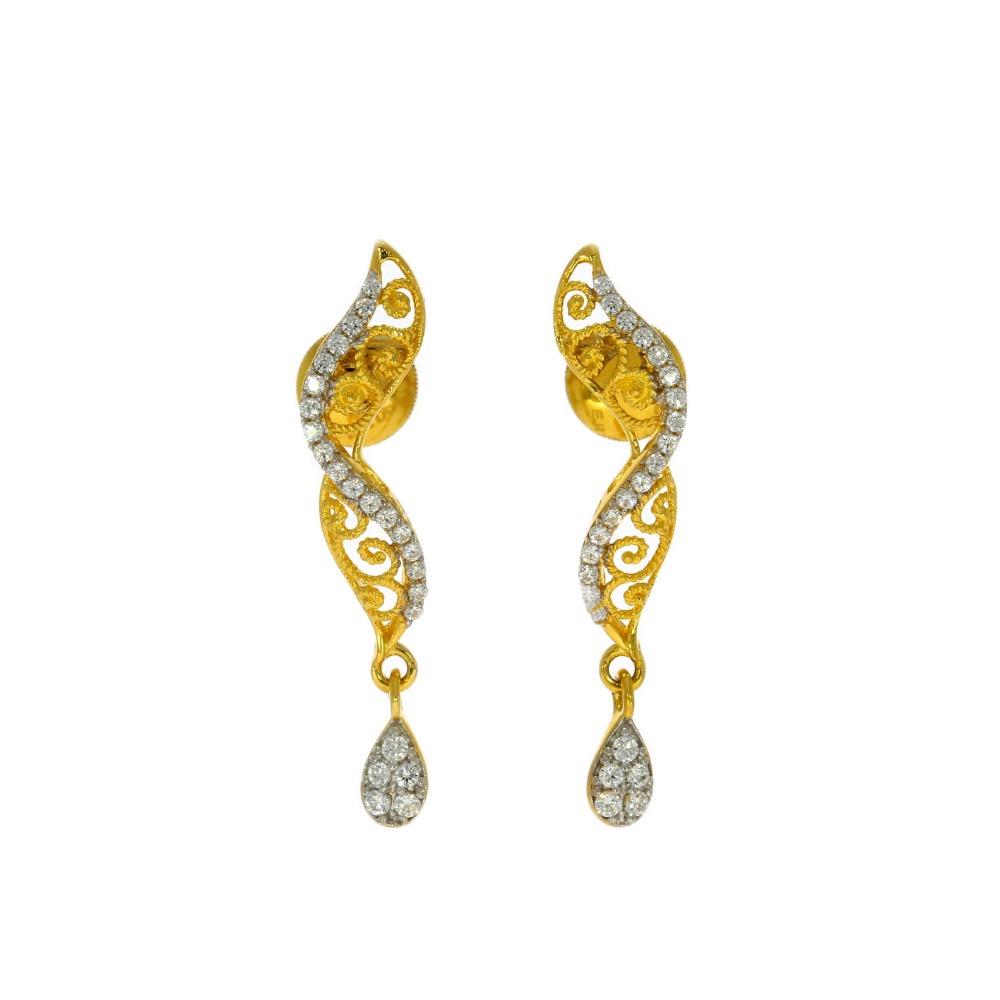 Ethereal gold earring studs