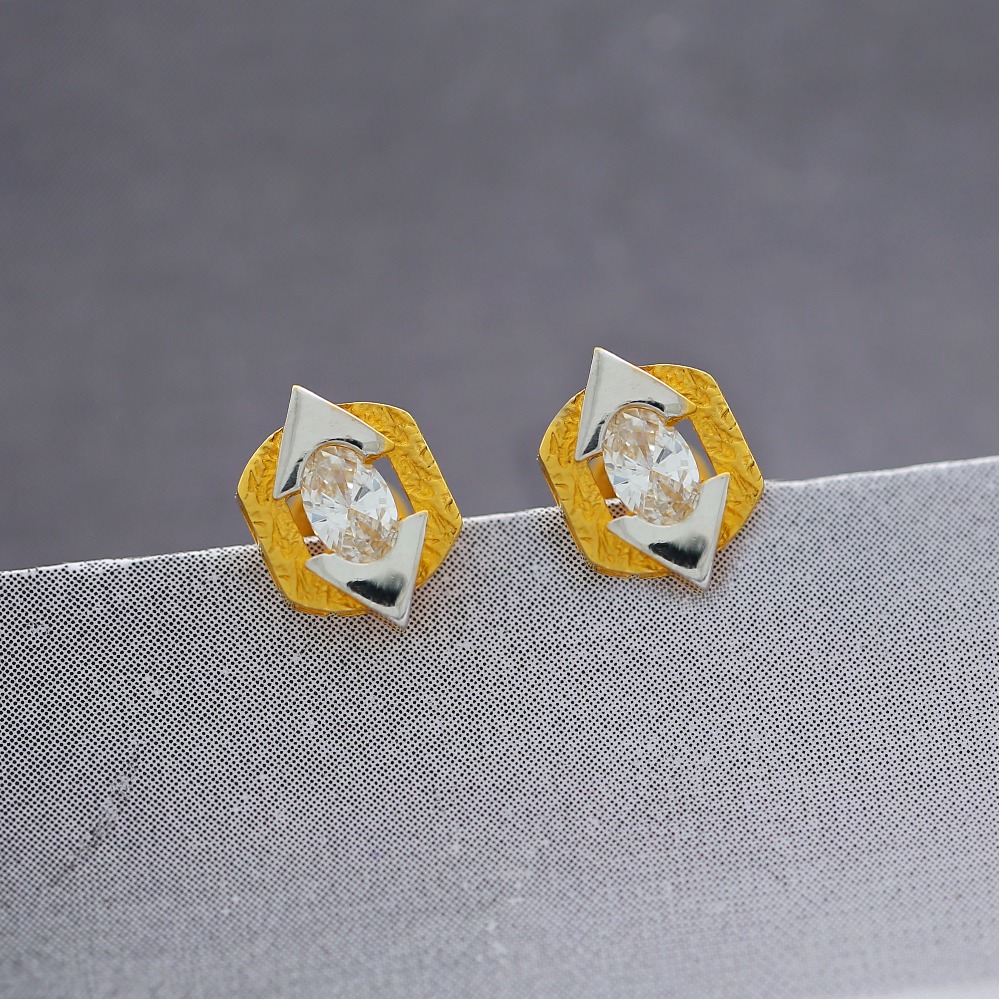 spectacular gold earring studs