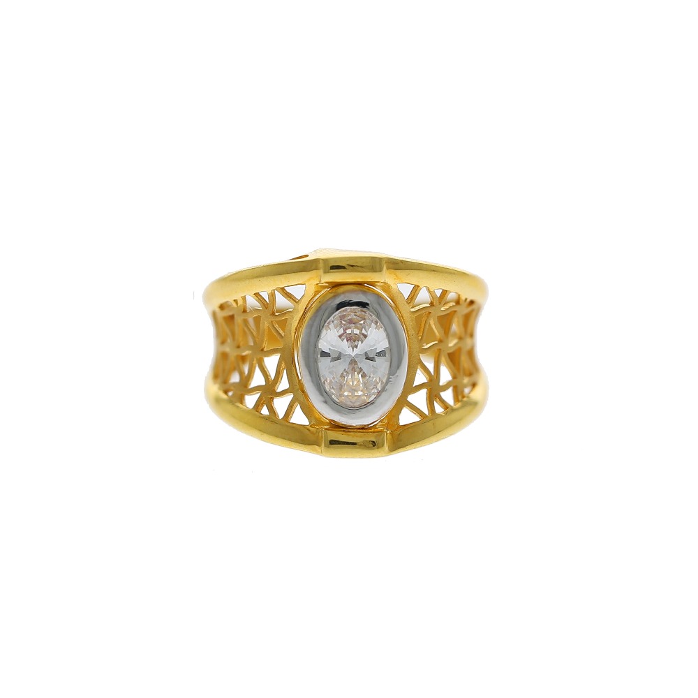 The mesh pattern stone studded gold ring