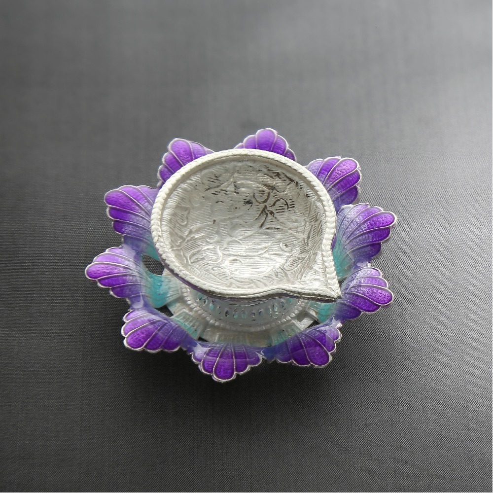 Flower Design Silver Niranjan
