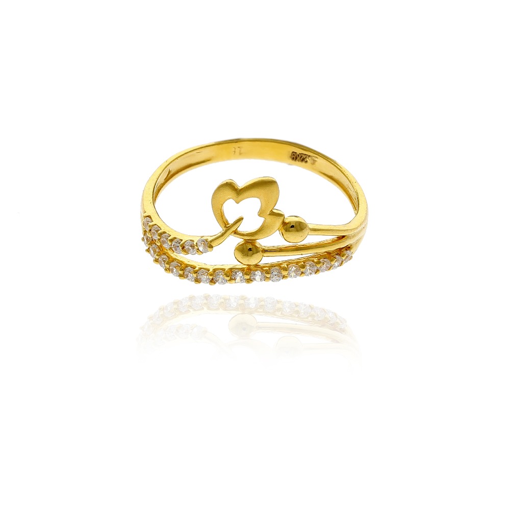 Stunning stone studded gold casting ring