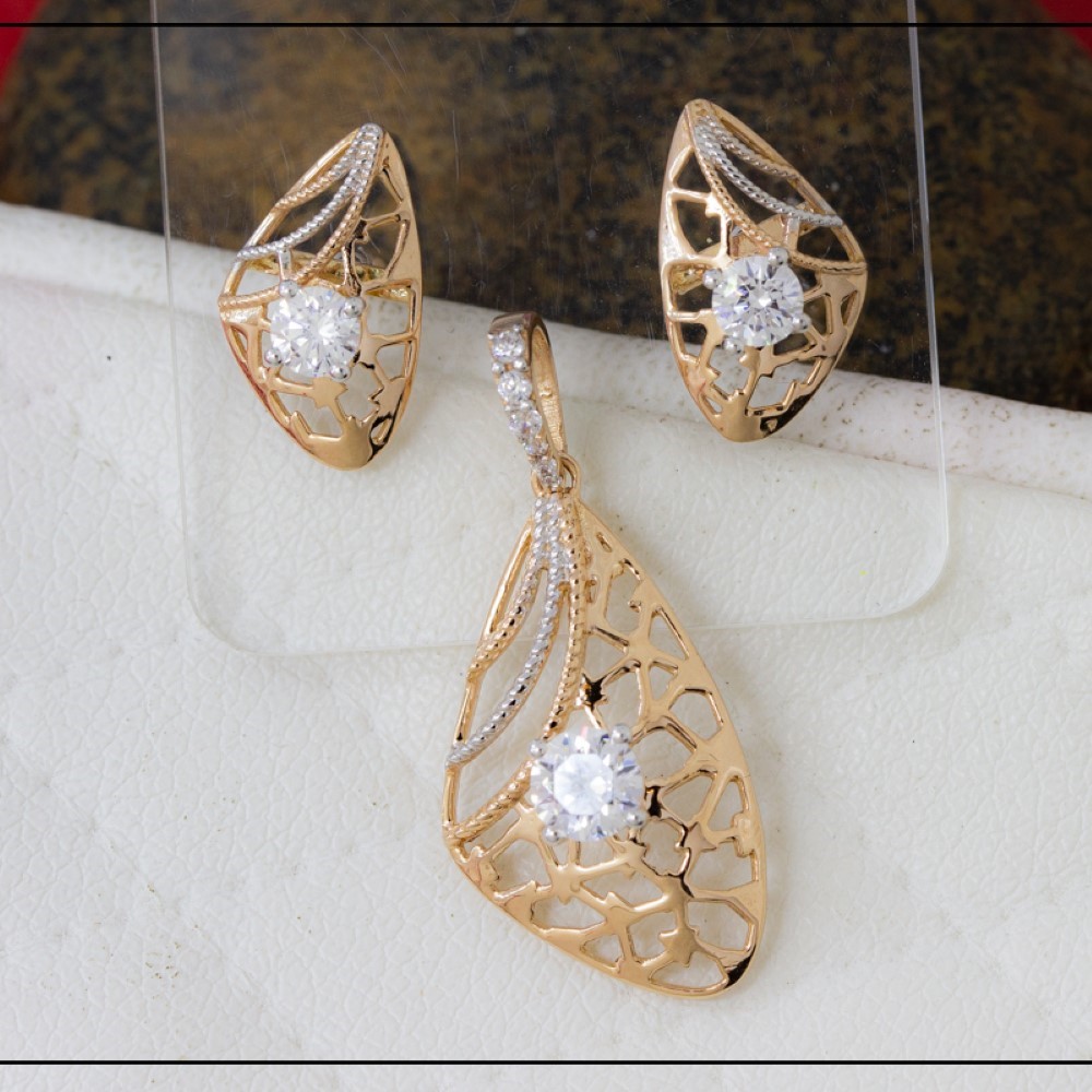 18K Rosegold Pebble pattern Hallmarked Pendant Set