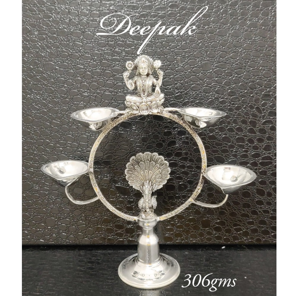 Antique deepak
