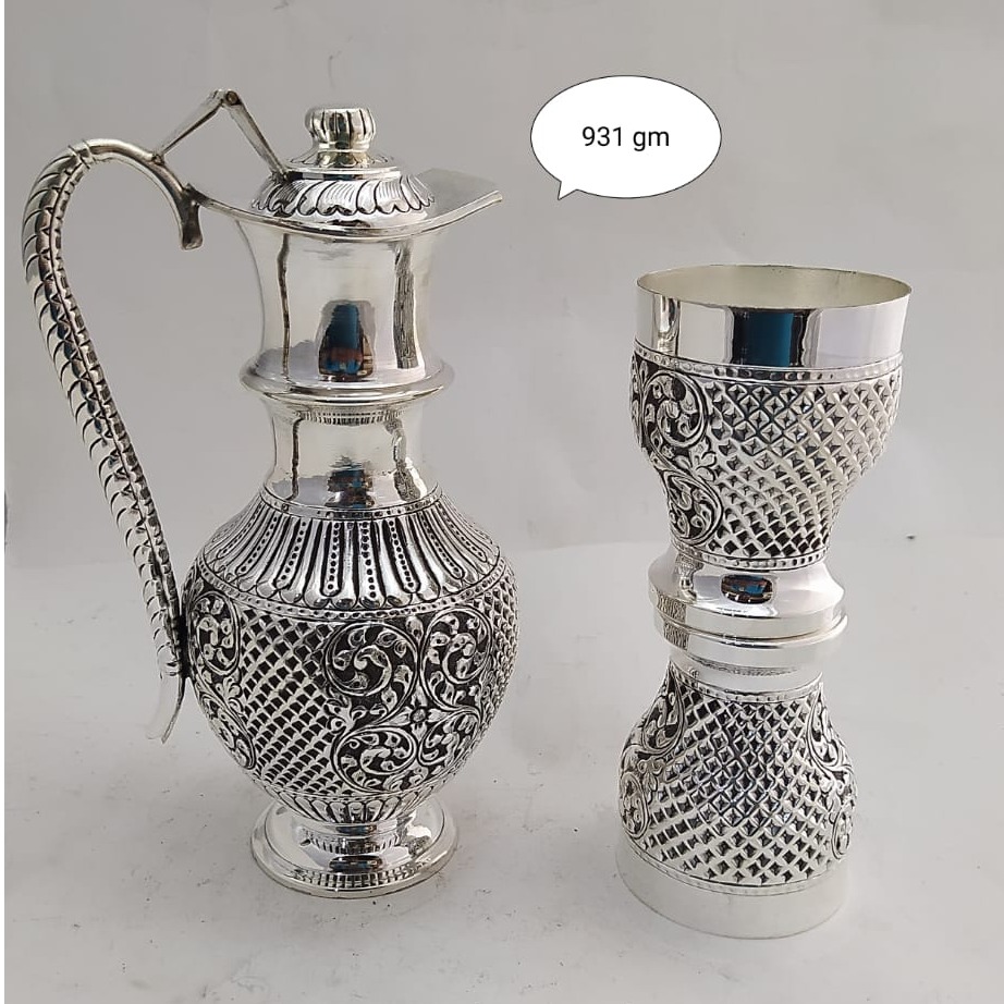 Jug set