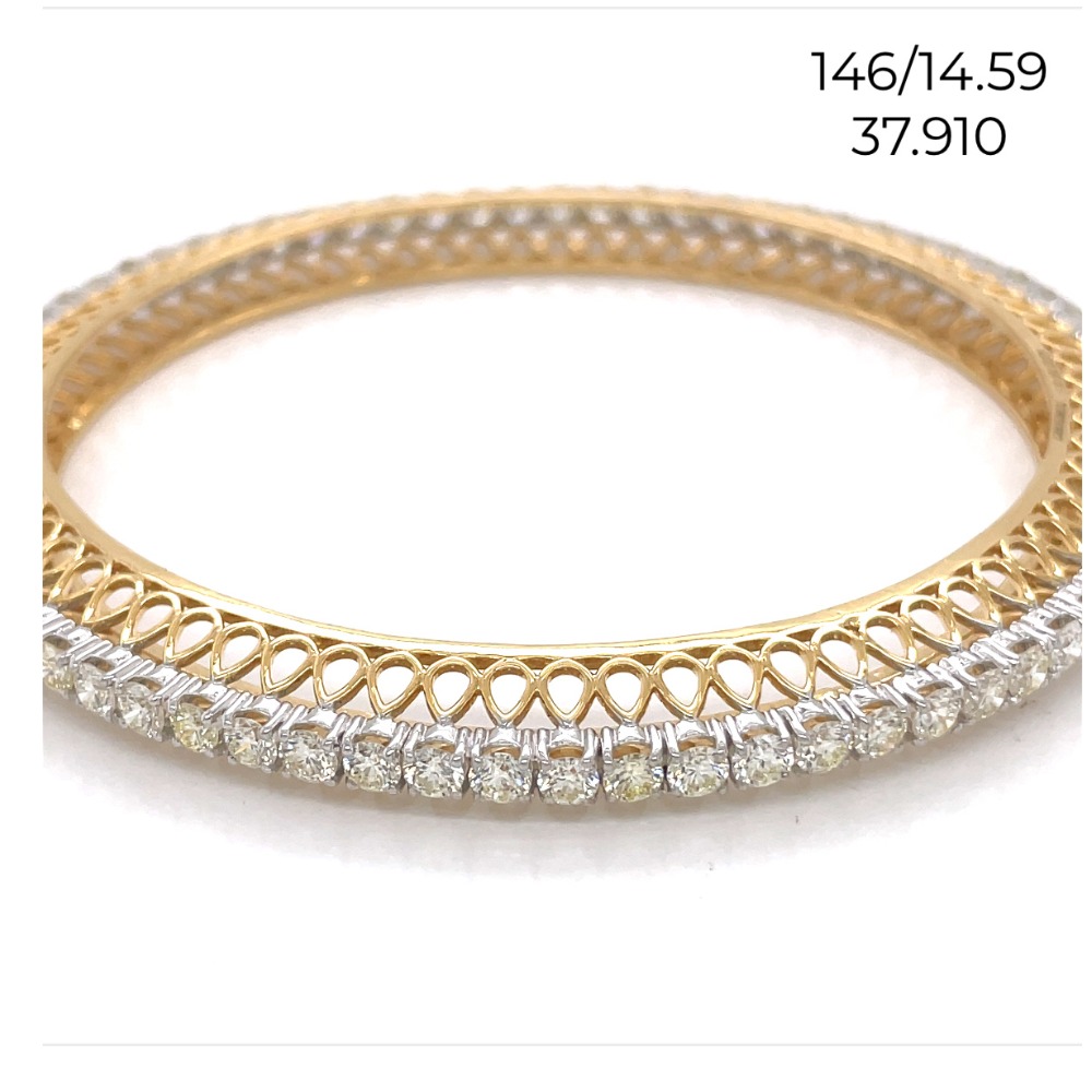 14k gold and natural diamond studded bangle